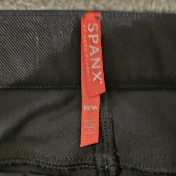 Spanx black pull on skinny jeans - Picture 4 of 4
